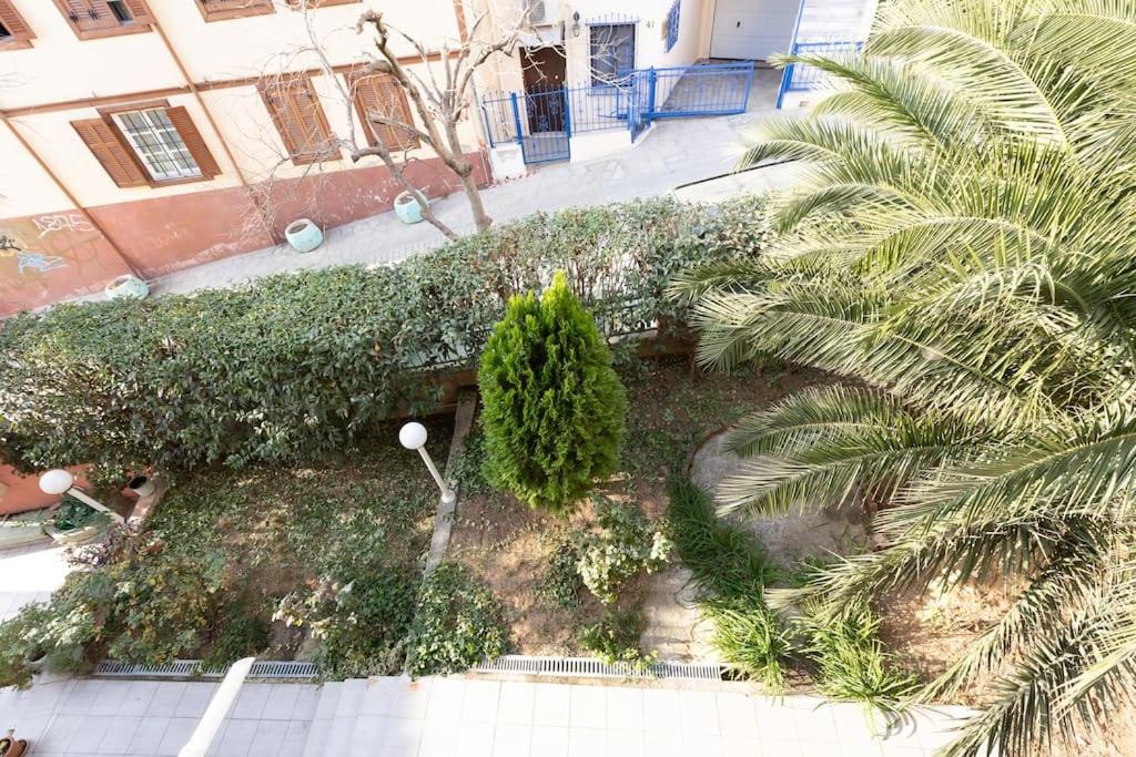 Spacious Apartment In Old Town - Private Parking Selanik Dış mekan fotoğraf
